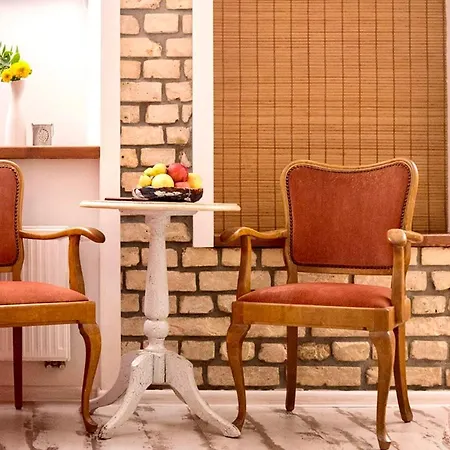 Apartment Old Town Cosy One Bedroom Apartments With Fireplace *