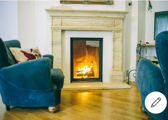 公寓 Old Town Cosy One Bedroom With Fireplace