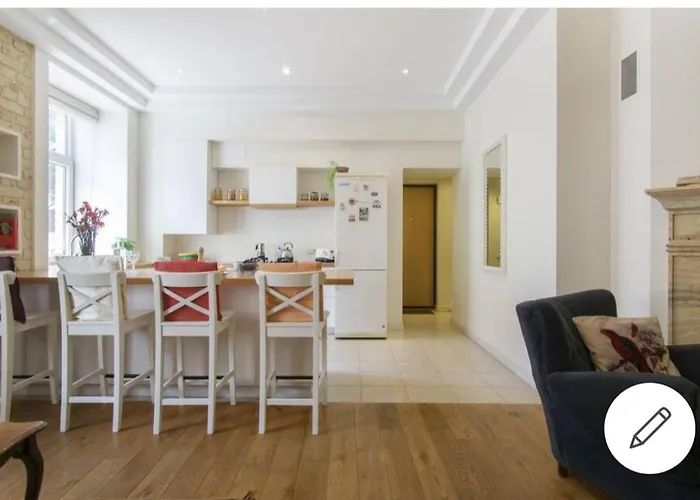 公寓 Old Town Cosy One Bedroom With Fireplace